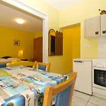 Ferienwohnung Fuer 4 Personen Ca 34 Qm In Pula, Istrien Istrische Riviera
